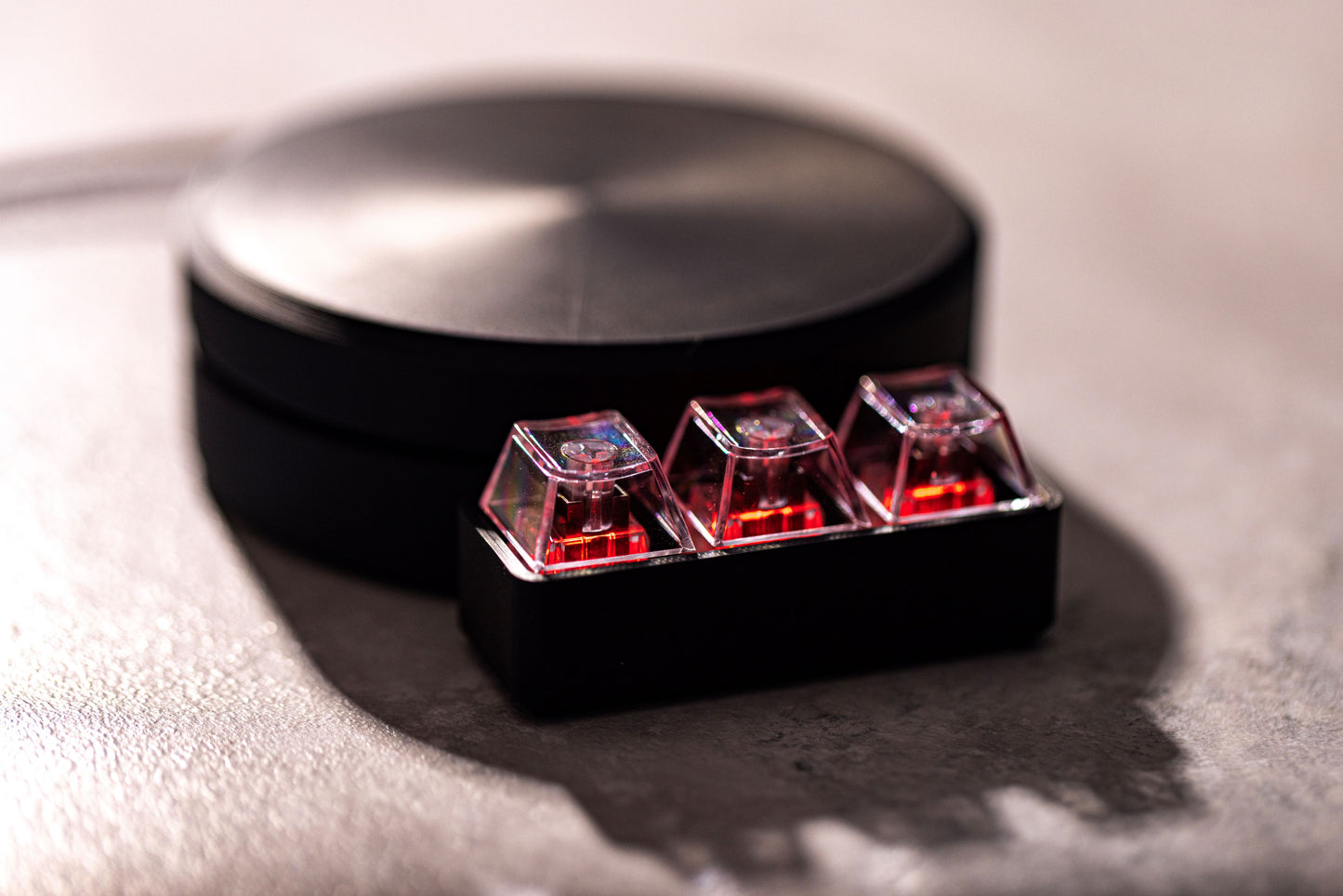 KNOB V2.1: Volume Dial and Macropad with VIA & QMK Customization